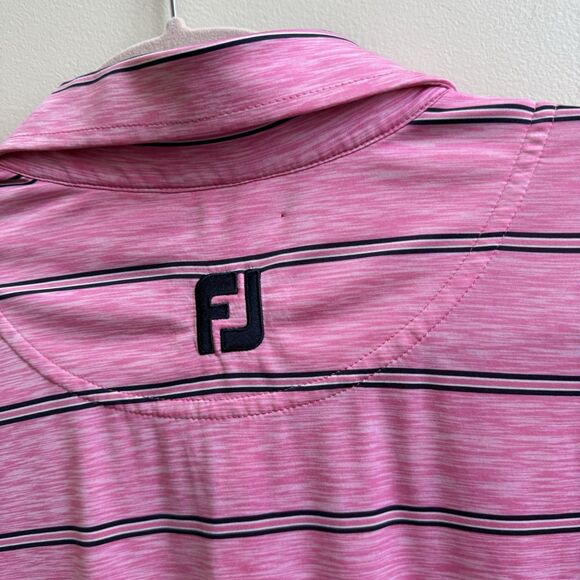Footjoy FJ Men's  Pink Striped Golf Polo Shirt Polyester With Club Logo Size M - Picture 5 of 6